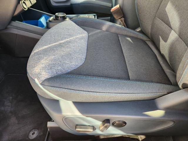 New 2026 Ford Maverick XLT w/ XLT Luxury Package FWD image 16