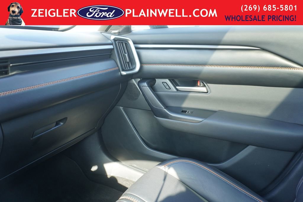 Used 2025 MAZDA CX-50 AWD 2.5 Hybrid w/ Premium Pkg image 34