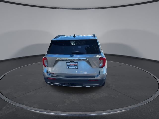 Used 2021 Ford Explorer XLT w/ Equipment Group 202A image 14