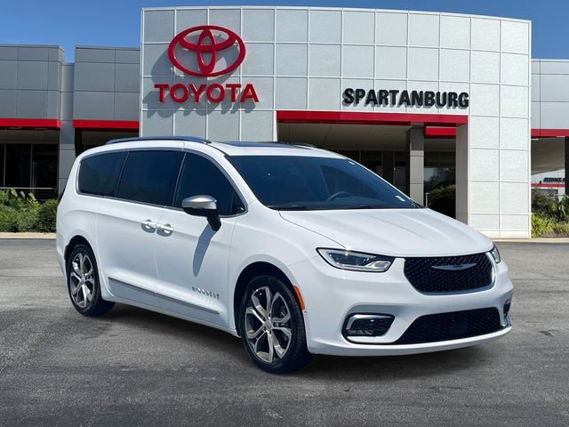 Used 2026 Chrysler Pacifica Pinnacle
