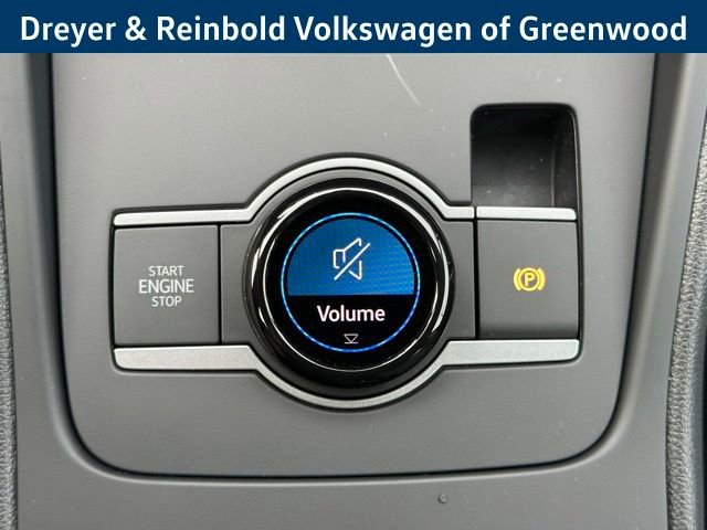 New 2026 Volkswagen Tiguan SE image 19