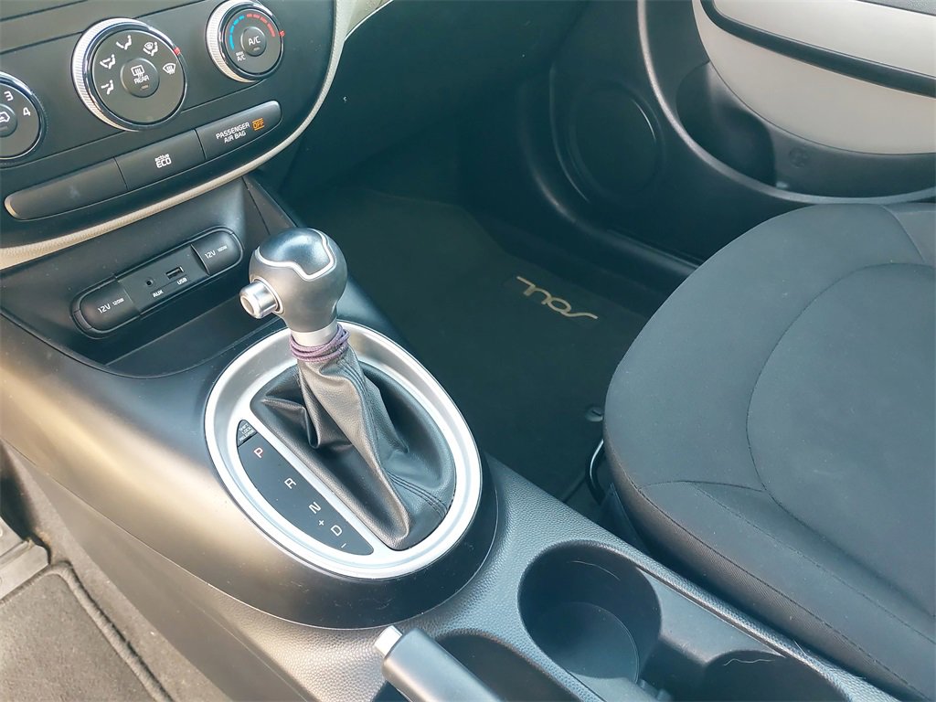 Used 2014 Kia Soul Base image 19