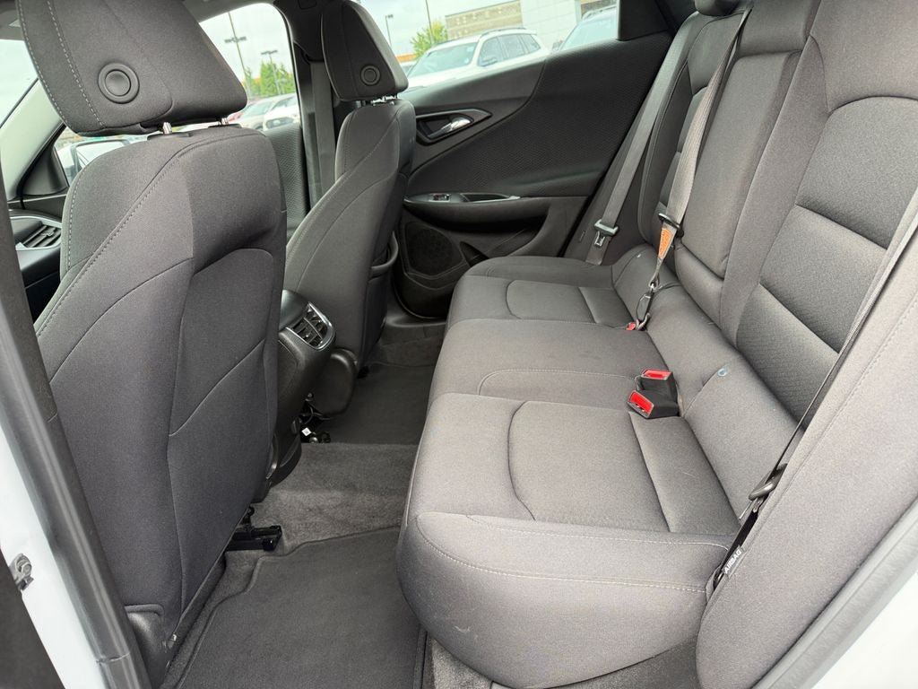 Used 2024 Chevrolet Malibu LT FWD image 33