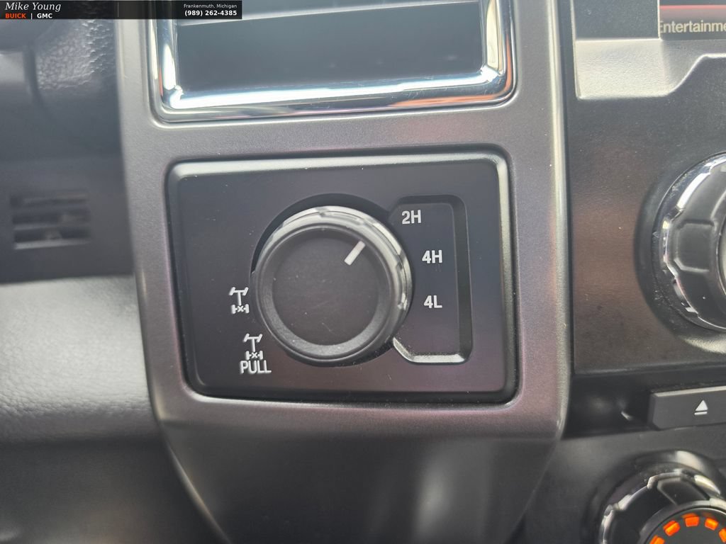 Used 2015 Ford F150 XLT w/ Equipment Group 302A Luxury AWD/4WD image 24