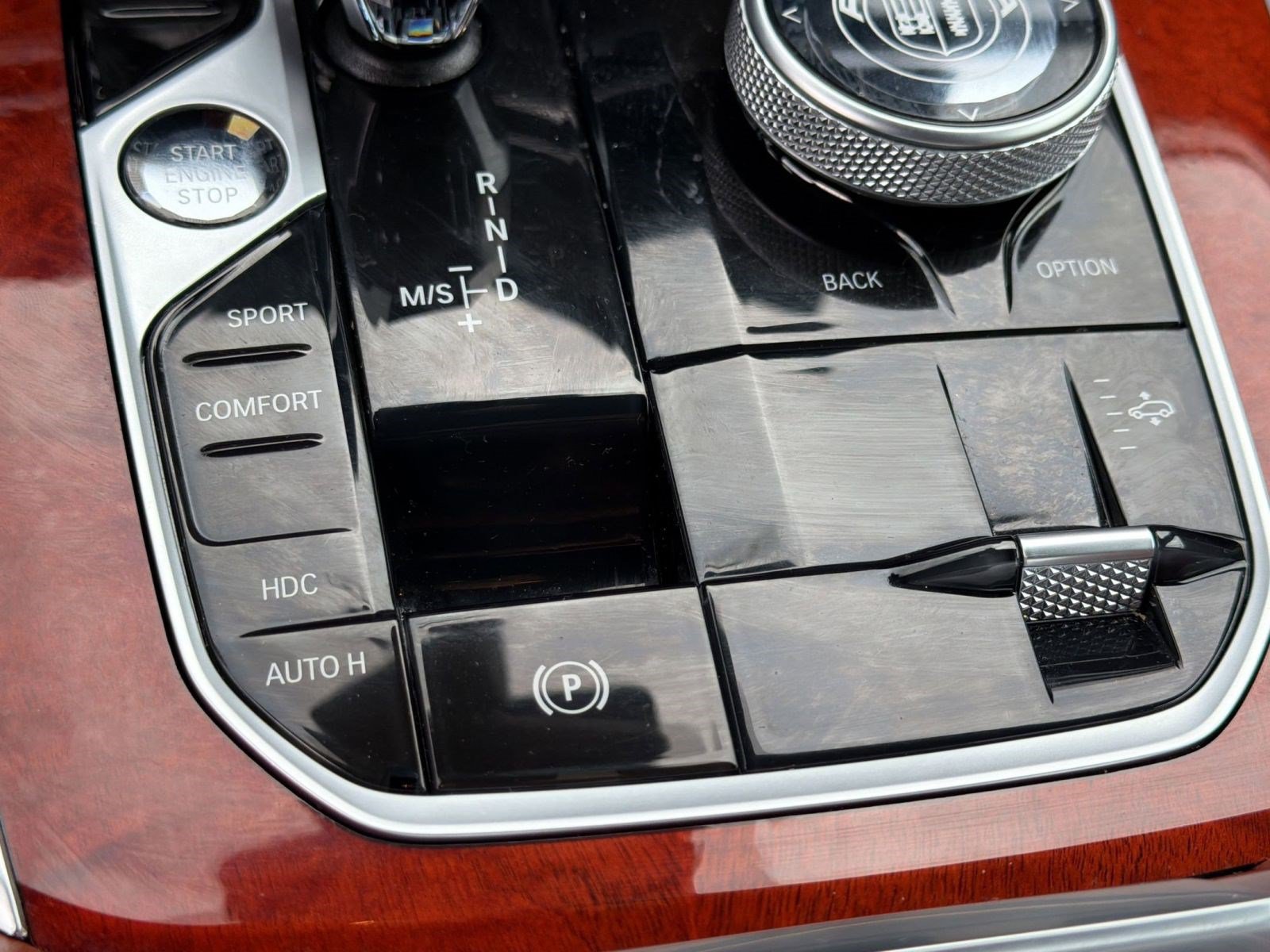 Certified 2024 BMW ALPINA XB7 AWD/4WD image 19