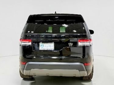 Used 2017 Land Rover Discovery SE image 34