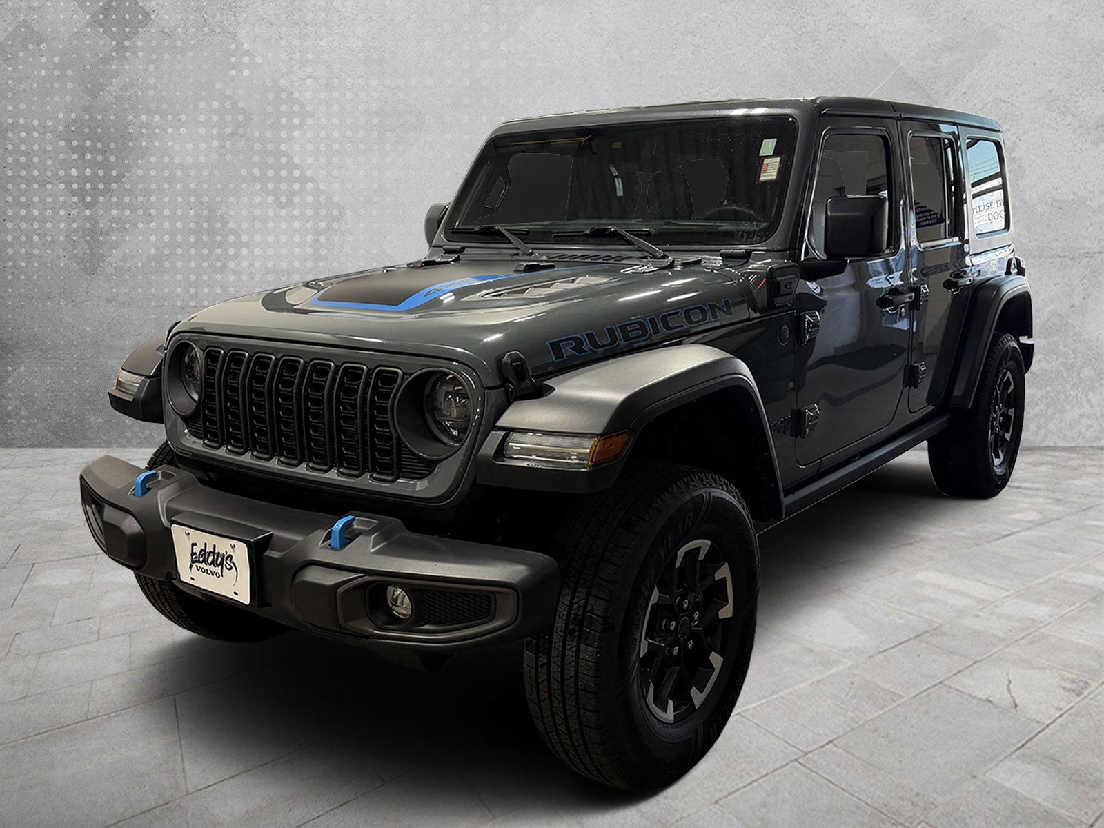Used 2024 Jeep Wrangler Unlimited Rubicon 4xe image 4