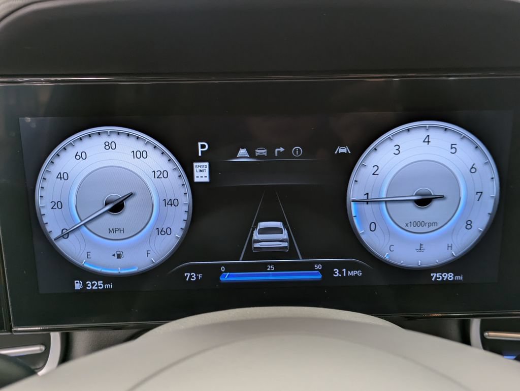 Certified 2025 Hyundai Elantra SEL w/ Cargo Package FWD image 15