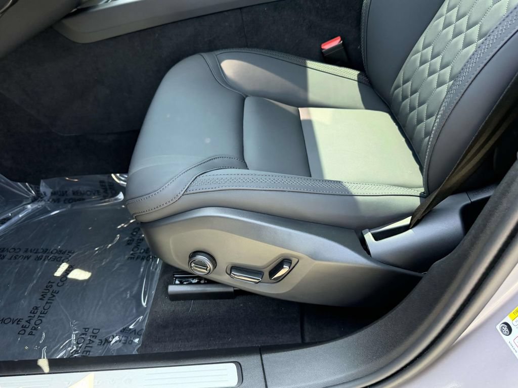 New 2026 Volvo XC60 B5 Plus w/ Protection Package Premier AWD/4WD image 16