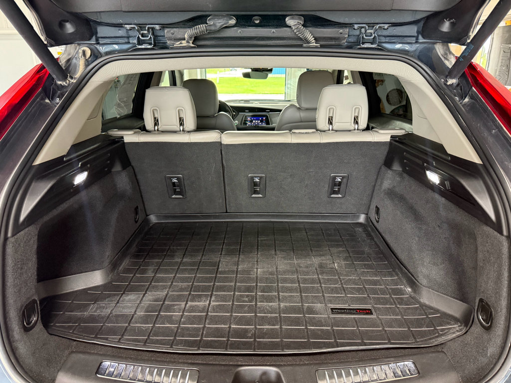 Used 2019 Cadillac XT4 Premium Luxury AWD/4WD image 15