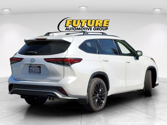 Used 2023 Toyota Highlander XSE image 7