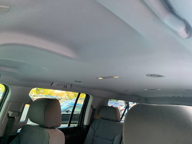 Used 2017 Chevrolet Suburban LS AWD/4WD image 16