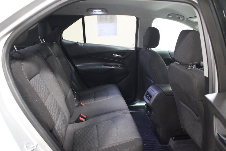 Used 2018 Chevrolet Equinox LT FWD image 27
