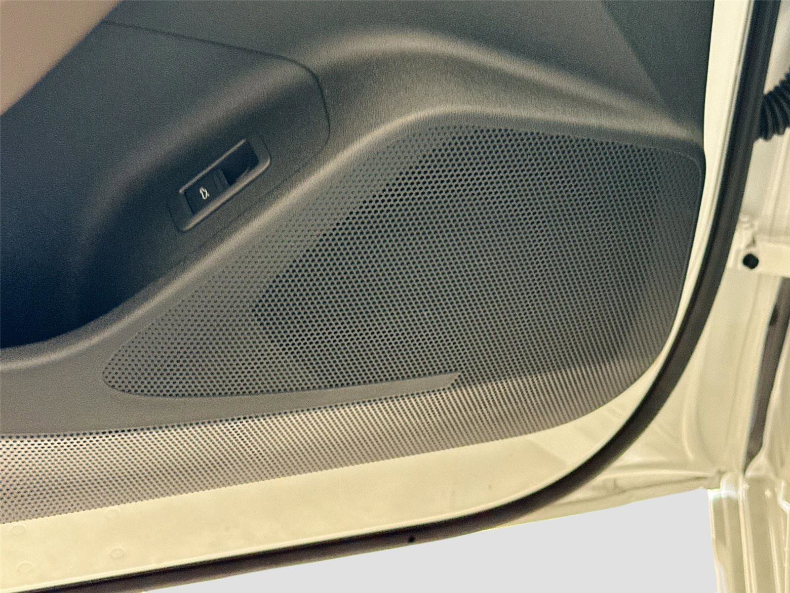 Certified 2025 Audi A6 e-tron Premium w/ Ultra Package image 19