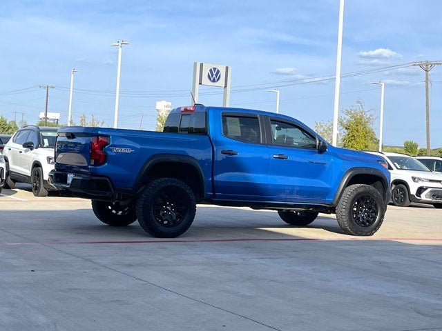 Used 2023 Chevrolet Colorado Trail Boss w/ Technology Package AWD/4WD image 8