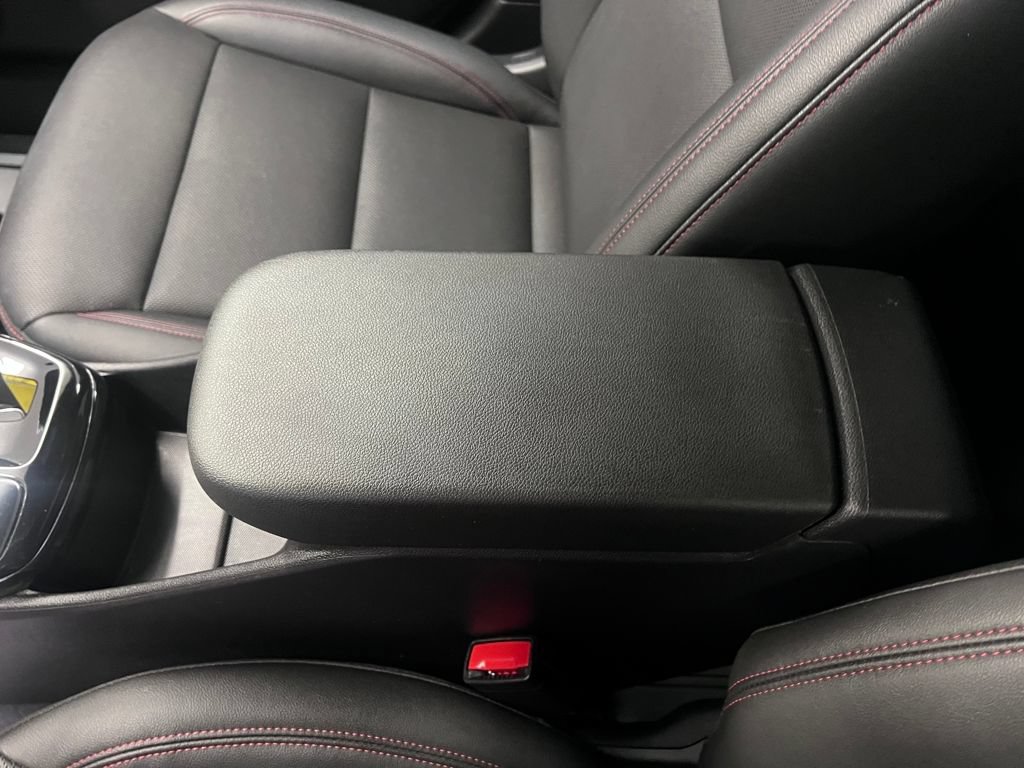 Used 2024 Chevrolet Trax RS w/ Driver Confidence Package FWD image 28