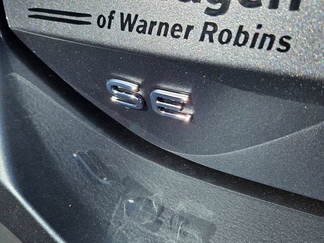 New 2026 Volkswagen Tiguan SE FWD image 11