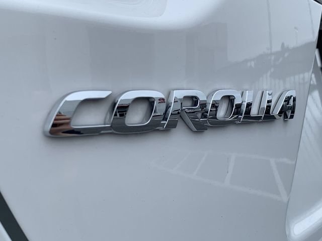 Used 2026 Toyota Corolla LE FWD image 40