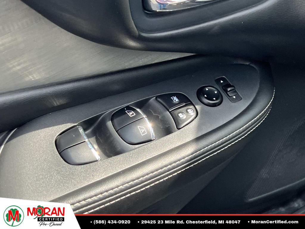Used 2017 Nissan Murano Platinum AWD/4WD image 17