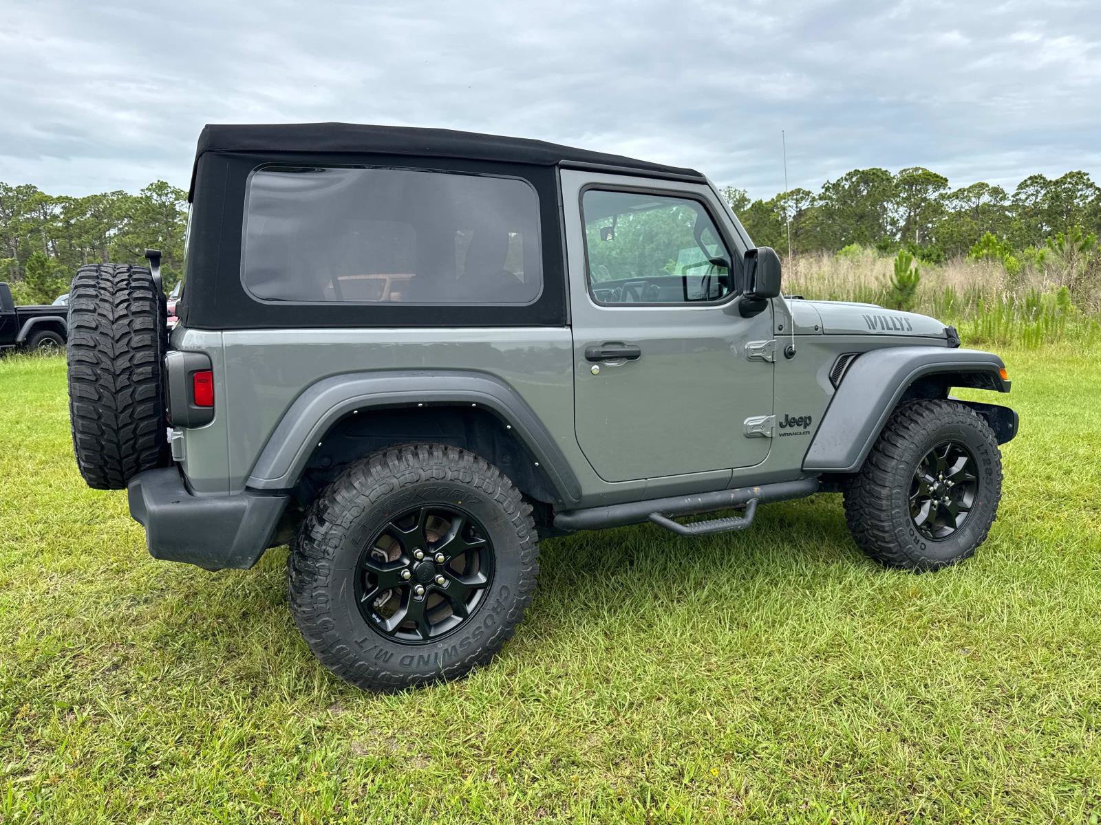 Certified 2021 Jeep Wrangler Sport AWD/4WD image 3