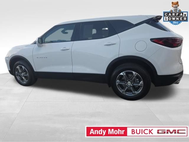 Used 2025 Chevrolet Blazer LT FWD image 12