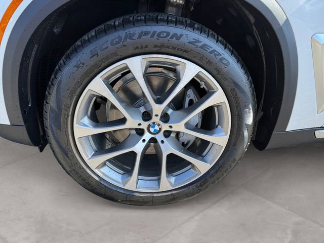 New 2026 BMW X5 xDrive40i AWD/4WD image 14
