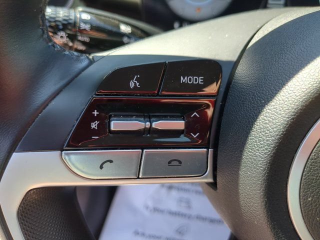 Certified 2023 Hyundai Elantra Limited FWD image 18
