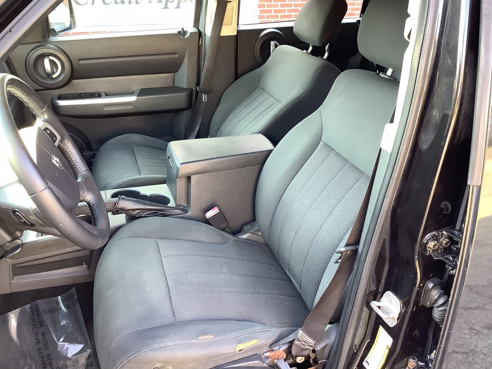 Used 2011 Dodge Nitro SXT image 11