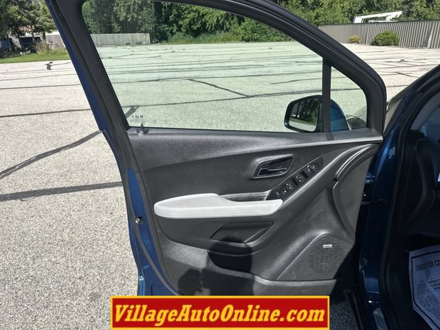 Used 2020 Chevrolet Trax Premier AWD/4WD image 10