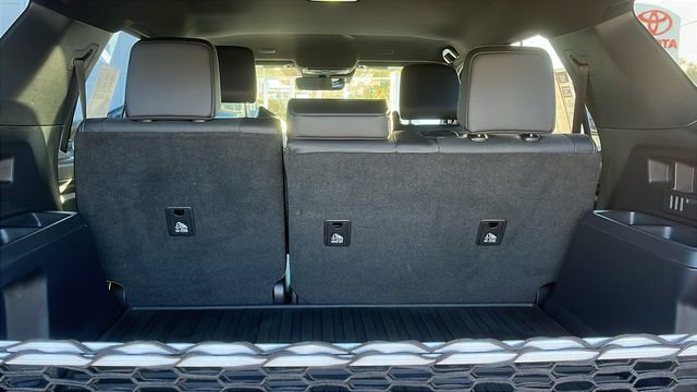 Used 2025 Toyota 4Runner TRD Off-Road Premium image 22