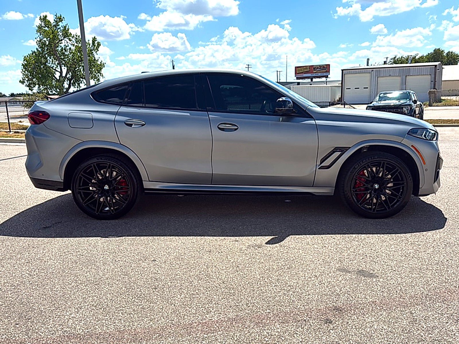 Used 2025 BMW X6 M Competition w/ Executive Package AWD/4WD image 5