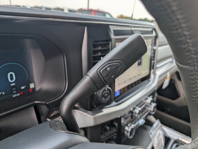 New 2027 Ford F250 Platinum w/ Platinum Plus Package AWD/4WD image 23