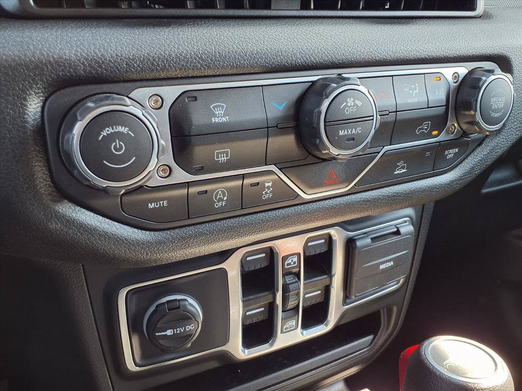 Used 2025 Jeep Gladiator Sport AWD/4WD image 22