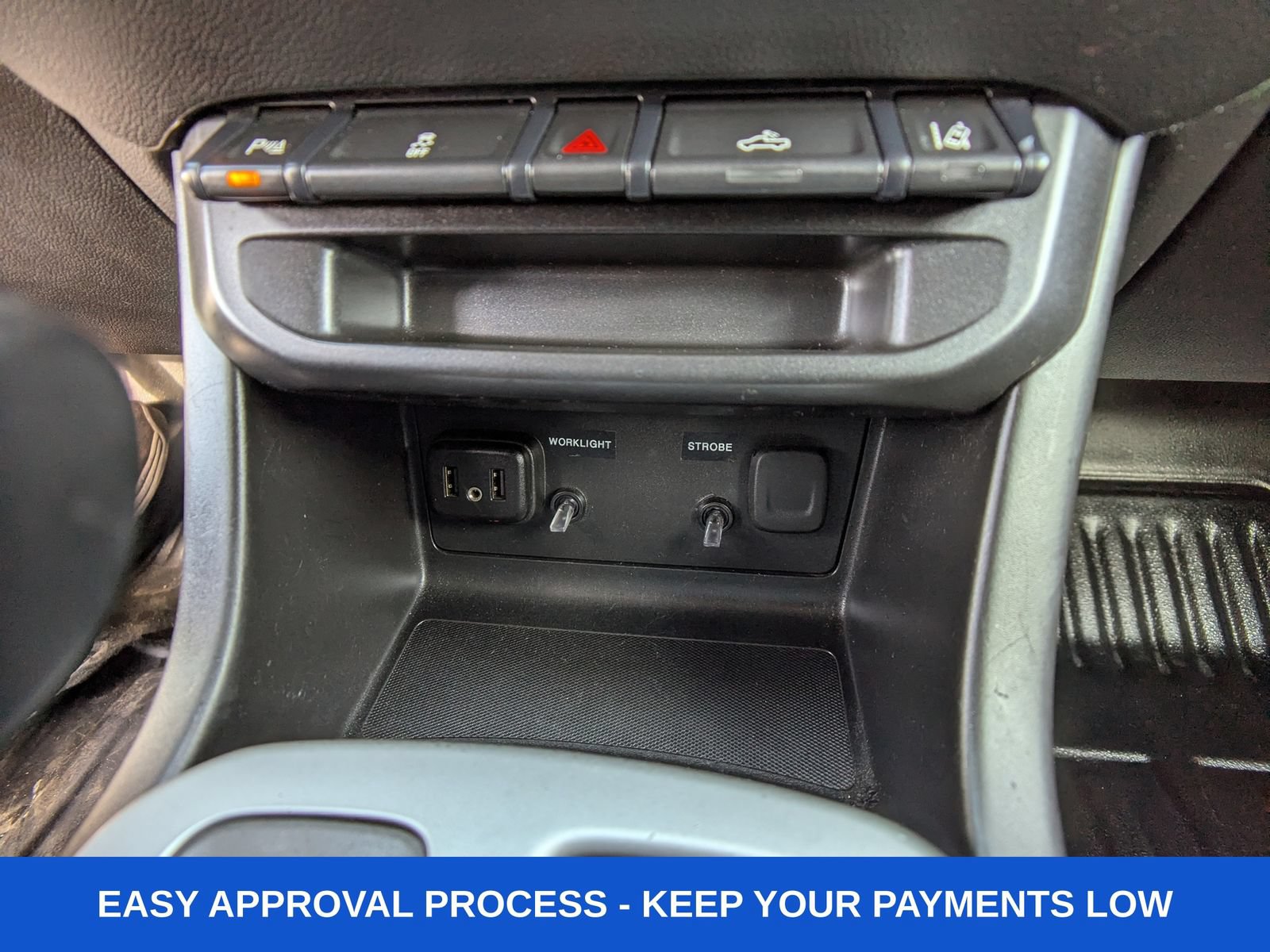 Used 2021 Chevrolet Colorado LT w/ Fleet Safety Package AWD/4WD image 29