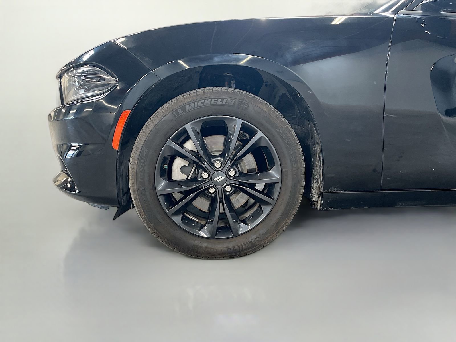 Used 2023 Dodge Charger SXT w/ Blacktop Package AWD/4WD image 29