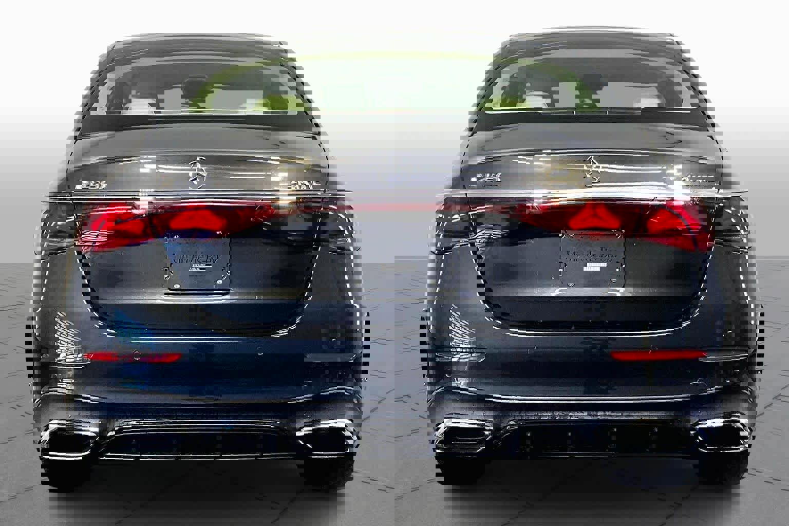 New 2026 Mercedes-Benz E 450 4MATIC Sedan image 4