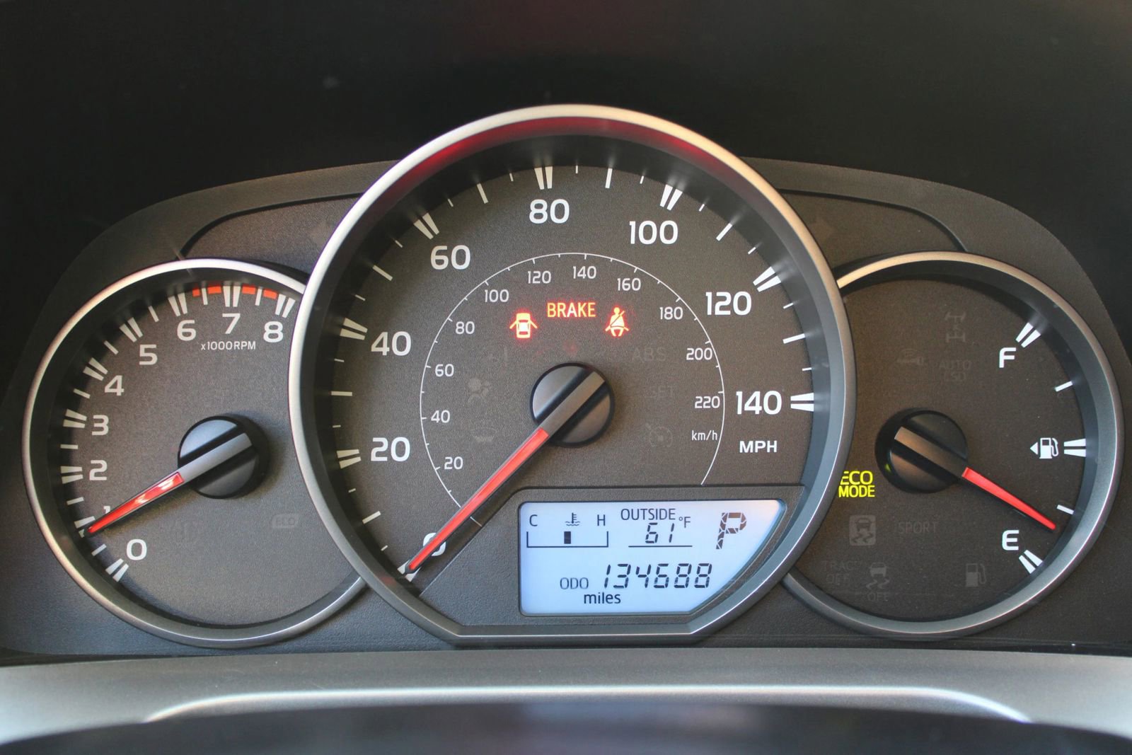 Used 2016 Toyota RAV4 LE image 21