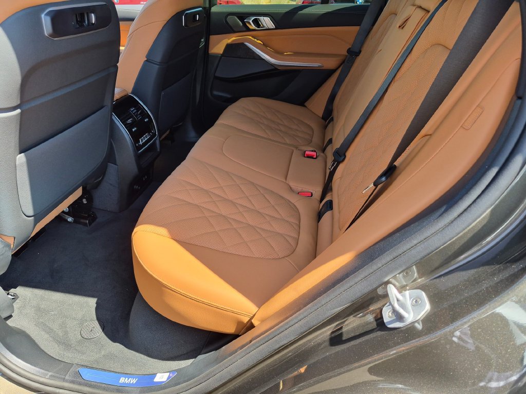 New 2026 BMW X5 sDrive40i w/ Climate Comfort Package RWD image 35