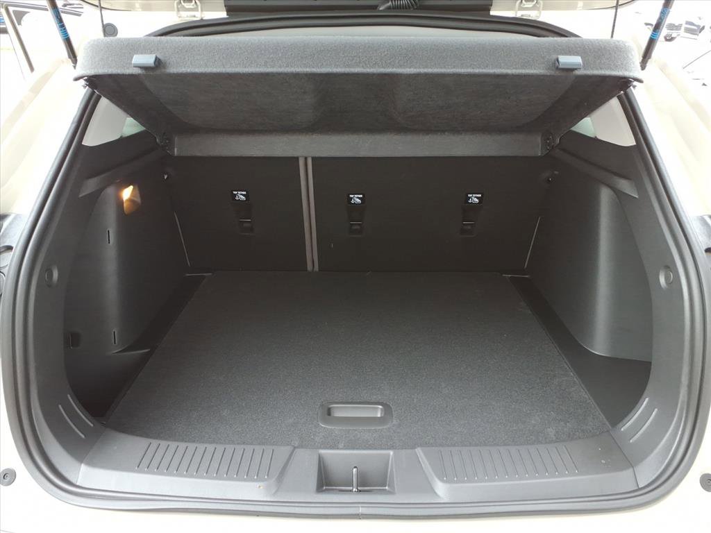 New 2026 Chevrolet Trax ACTIV w/ Sunroof Package image 8