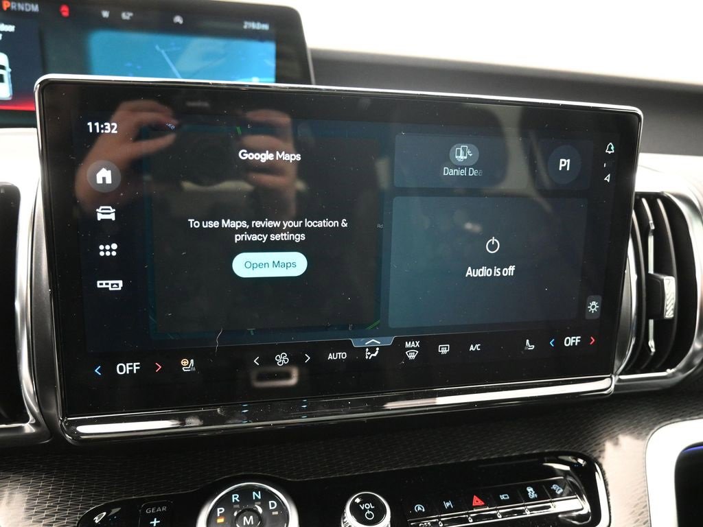 New 2025 Ford Expedition Max Platinum w/ Stealth Performance Package image 14