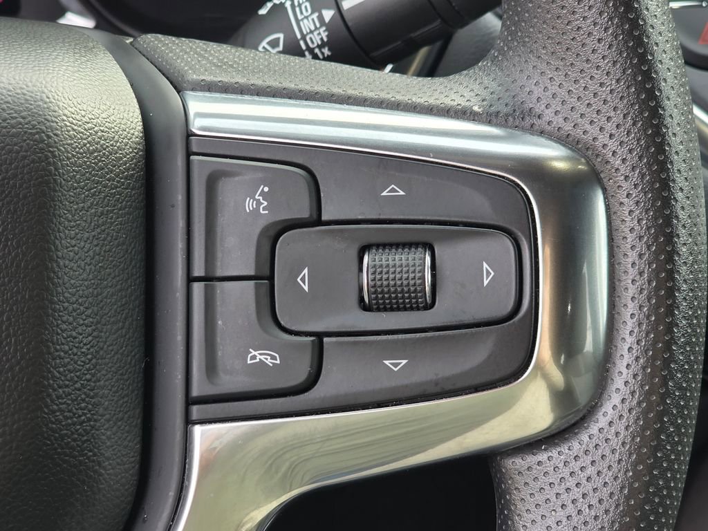 Used 2025 Chevrolet Blazer LT image 18