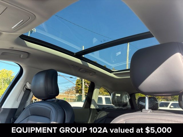 New 2026 Lincoln Nautilus Premier w/ Equipment Group 102A AWD/4WD image 3