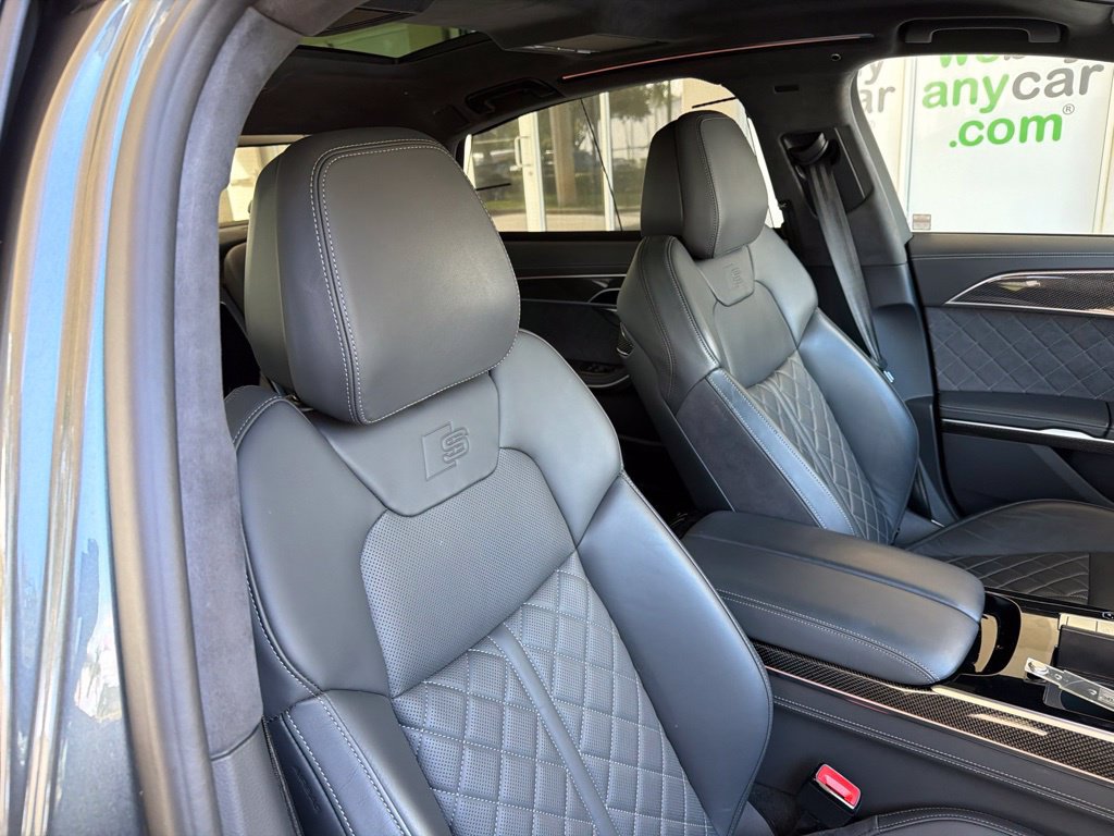 Used 2025 Audi S8 w/ Executive Package AWD/4WD image 27