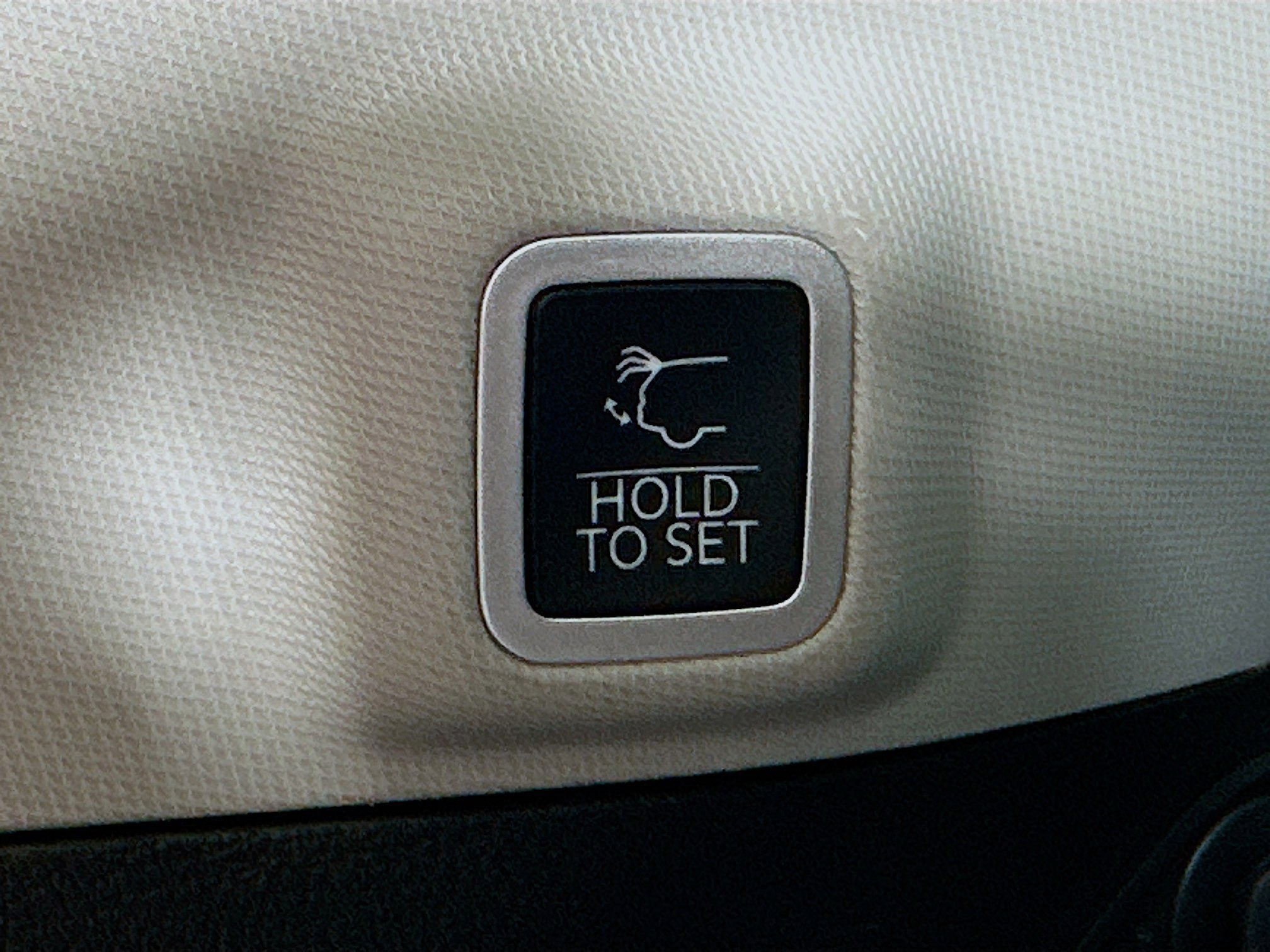 Used 2023 Jeep Grand Cherokee 30th Anniversary image 32