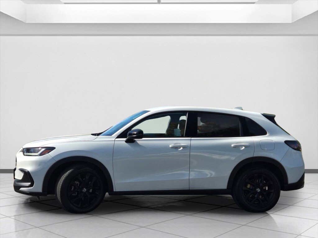 Certified 2023 Honda HR-V Sport image 8