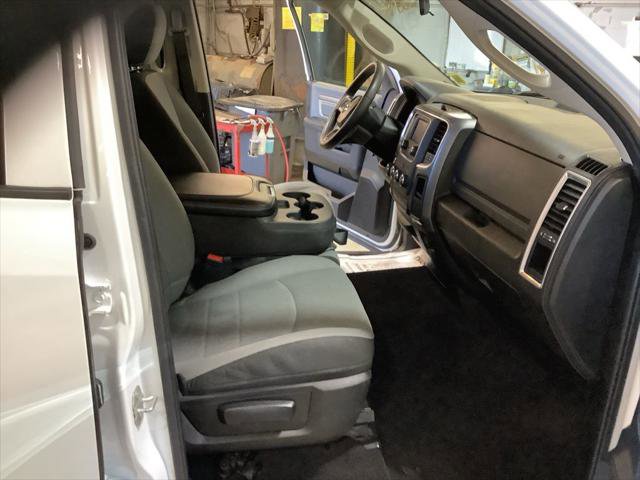 Certified 2024 RAM 1500 Classic SLT AWD/4WD image 18