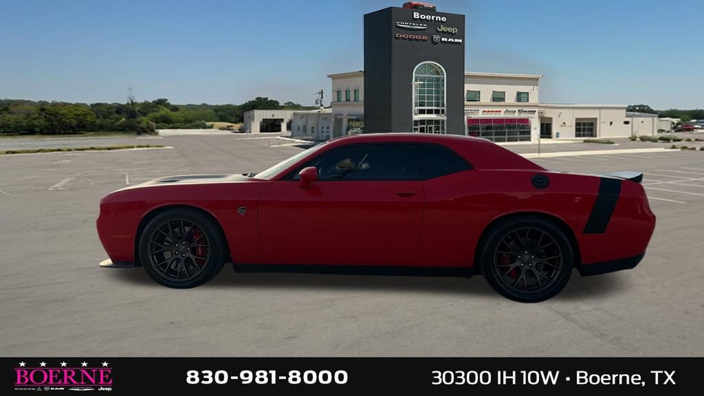 Used 2016 Dodge Challenger SRT Hellcat RWD image 6