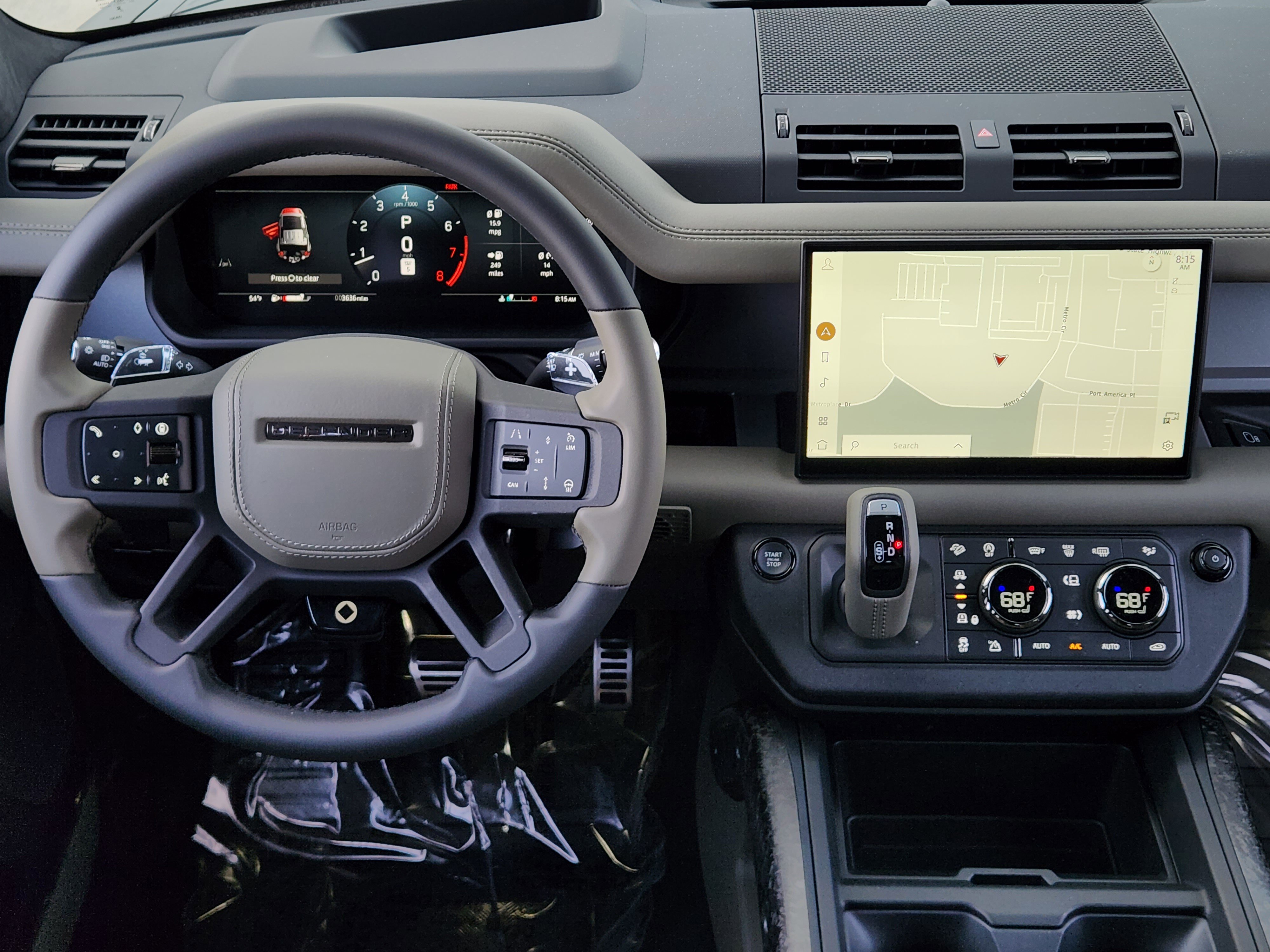 Certified 2025 Land Rover Defender 110 image 29