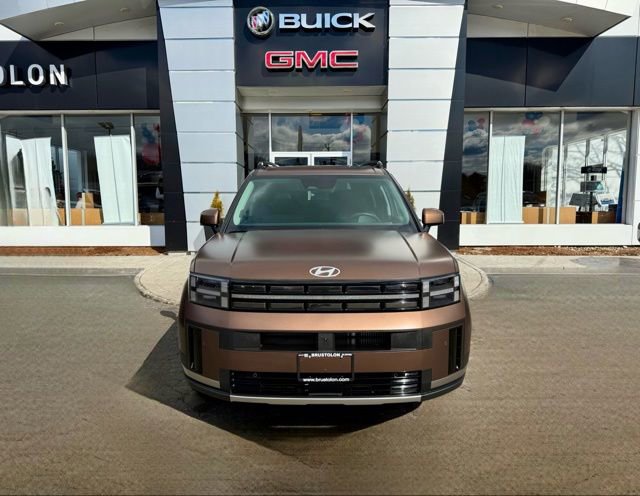 Used 2025 Hyundai Santa Fe Limited image 4