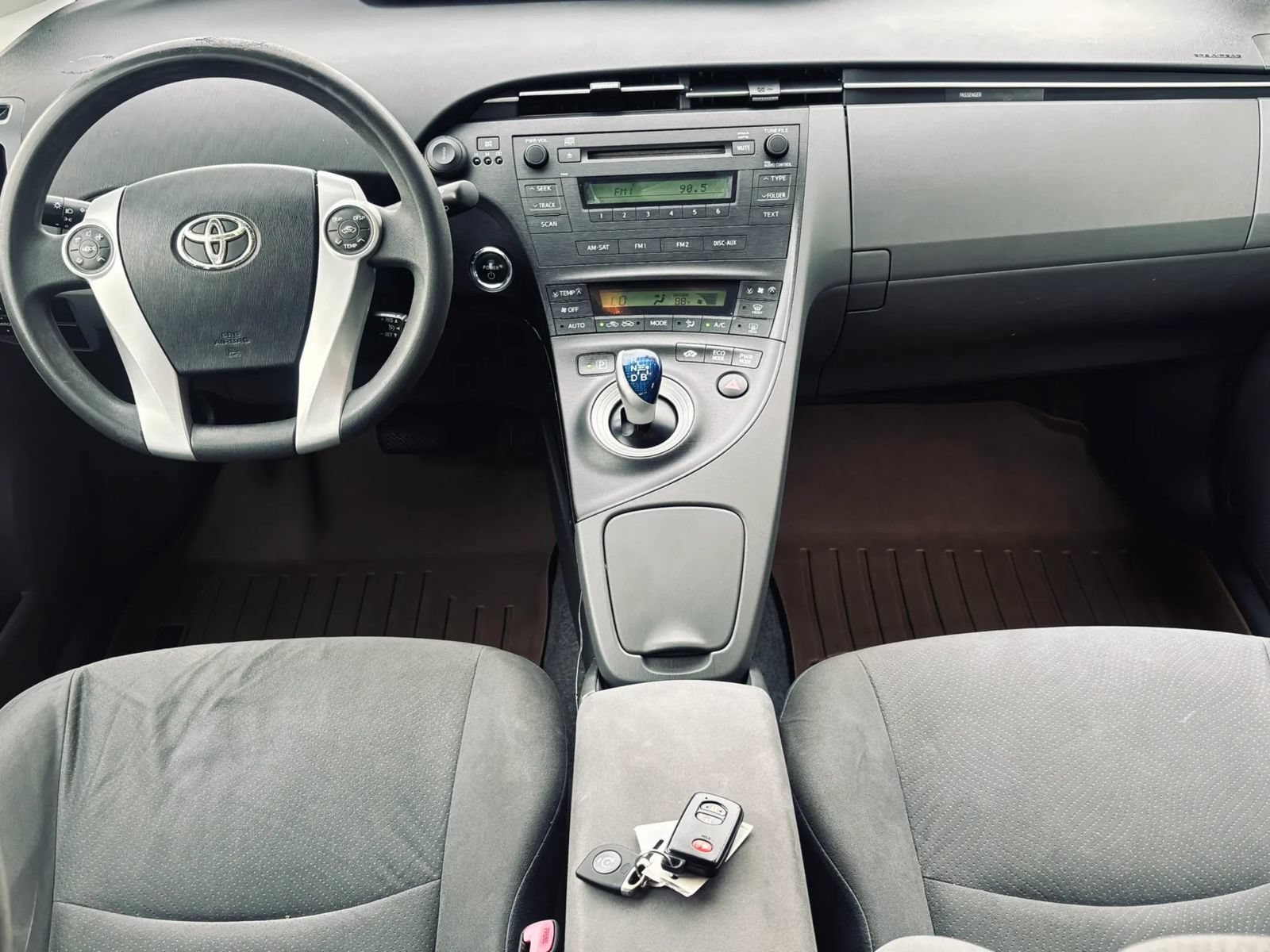 Used 2010 Toyota Prius Two FWD image 5